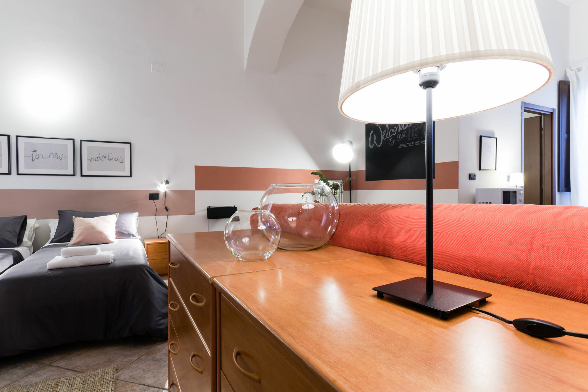 Senzanome - Old Town - Bologna Apartment Luaran gambar