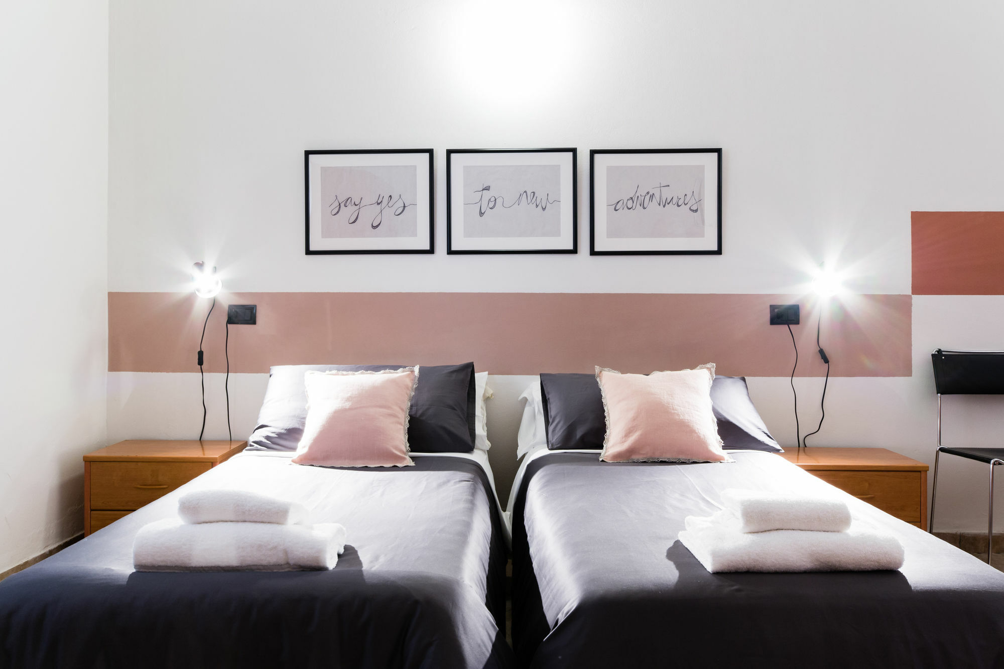 Senzanome - Old Town - Bologna Apartment Luaran gambar